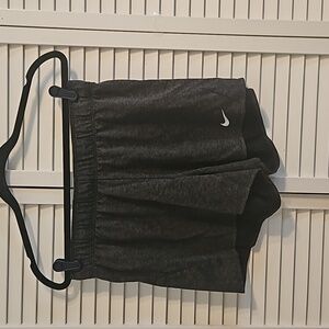 Nike dri fit shorts M